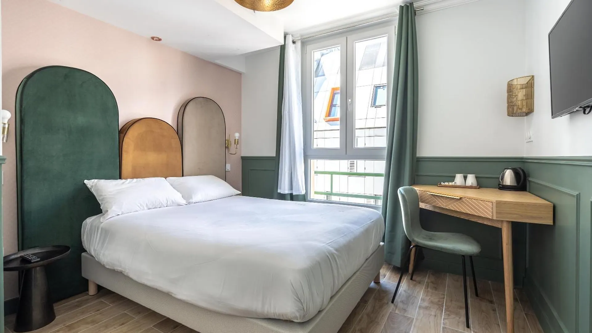 District Nation Hotel Paris